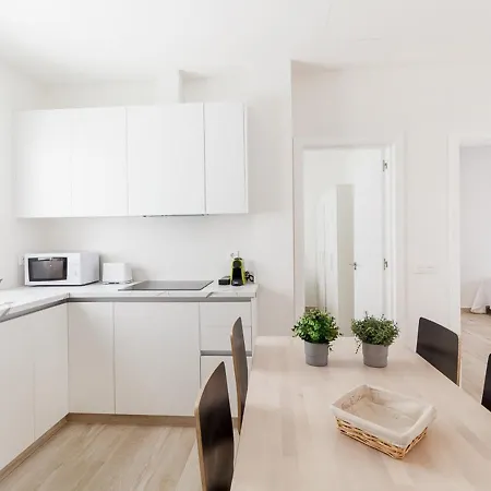 Moderno Urbano En Barrio Histórico 2ºd Apartamento